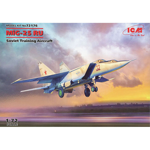 BICM72176 1대72 MiG-25RU 폭스배트-소련 공군 훈력기 사양