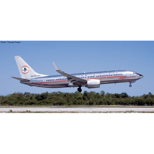 BH10670 1/200 American Airlines B737-800 Combo (Contain 2 kits)(하세가와 단종)