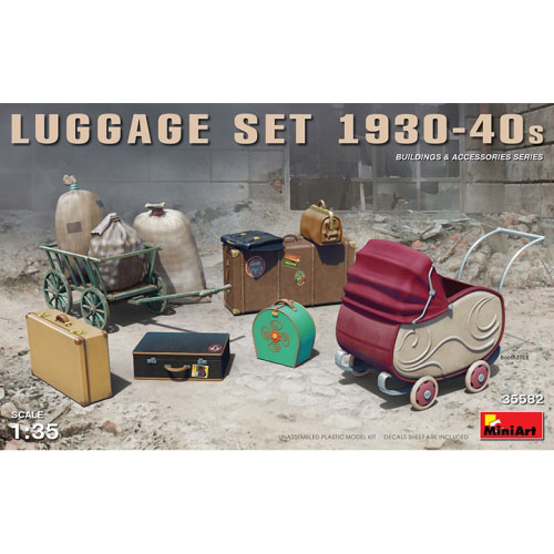 BE35582 1/35 Luggage Set 1930-40s