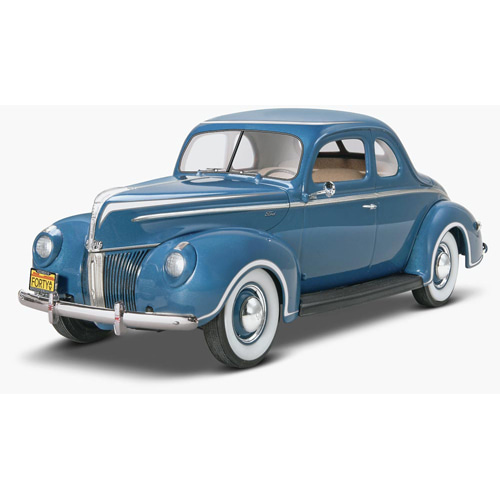 BM4371 1/25 40 Ford Standard Coupe