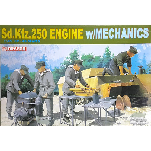 BD6112 1/35 SD. KFZ. 250 Engine w/Mechanics