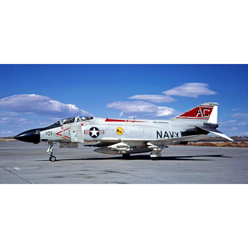BH00858 1/72 F-4J Phantom II VF-31 Tomcatters