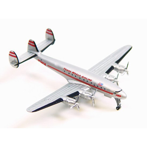 BD55778 1/400 TWA L-049 Constellation with GSE and Display Case (Airline)