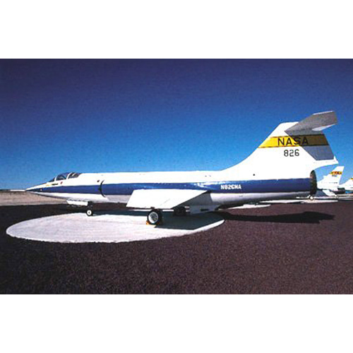 BH00724 1/72 F-104S STARFIGHTER NASA