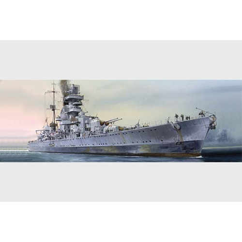 ESTR05767 1:700 Prinz Eugen German Heavy Cruiser