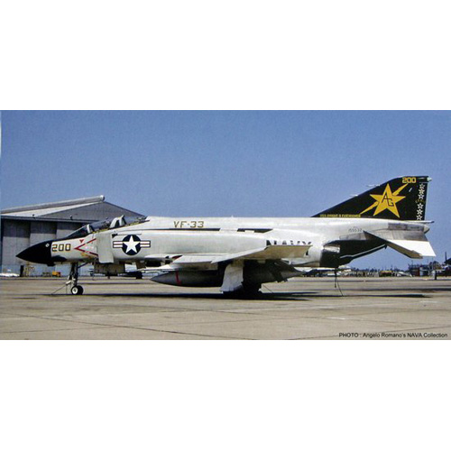 BH09778 1/48 F-4J Phantom II &#039;Colourful CAG Birds&#039;